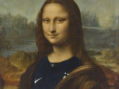 La Francia vince i Mondiali e il Louvre twitta la Gioconda con la divisa dei Bleus