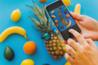 Le ricerche ci dicono quali sono le immagini giuste da postare su Facebook e su Instagram
