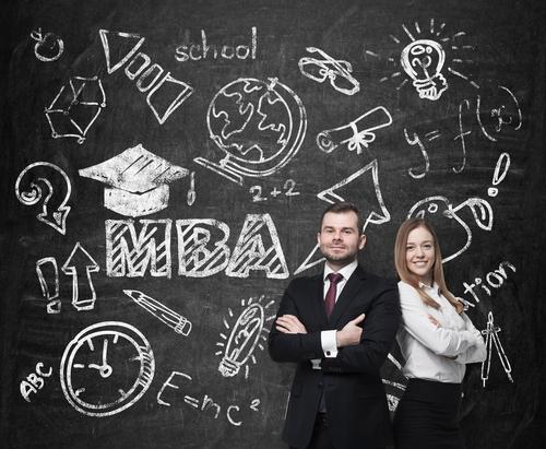 Come diventare più competitivi nel mondo del lavoro con un MBA Come diventare più competitivi nel mondo del lavoro con un MBA
