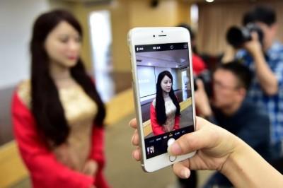 Il Robot Hotel giapponese “licenzia” metà del suo personale robotico