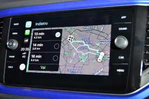 L’auto diventa personalizzabile: Waze si allea con Volkswagen