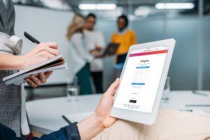 Come convertire i like di Instagram in vendite per l’eCommerce. Segui la Free Masterclass