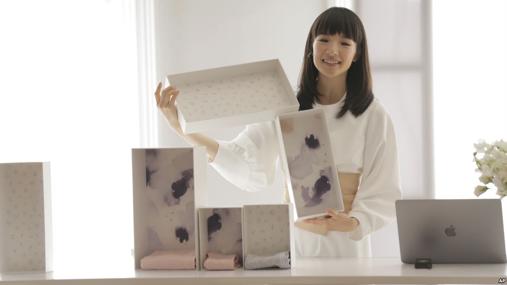 Il “KonMari” ti sarà utile anche nella definizione della tua nuova Digital Strategy. Leggi per credere._v