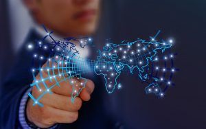 Un europeo su 4 si fida più dell’Intelligenza Artificiale che dei politici (dice uno studio)