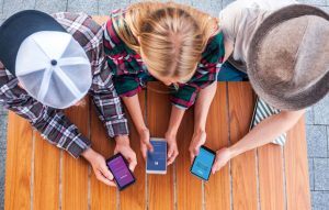 Week in Social: dal dark mode di TikTok alla Bitmoji TV di Snapchat