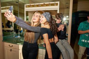 L’universo digital secondo la Gen Z: ecco i 5 grafici per esplorarlo