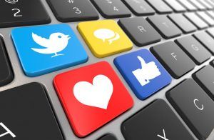 Week in Social: dai messaggi che spariscono su Instagram alla nuova interfaccia di Facebook