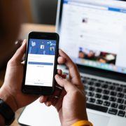 contenuti dannosi facebook