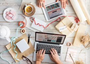 Week in Social: Facebook compra Giphy e Instagram permette di salvare le dirette