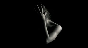 Body shaming e insulti contro le donne forti: come colpiscono i leoni da tastiera