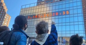 Installazioni contro il cambiamento climatico: l’arte contribuisce alla sensibilizzazione