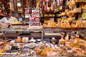 Il quartiere torna ad essere centro con la riscoperta dei piccoli negozi