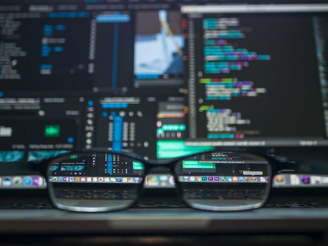 Come trasformare i contenuti web e le conversazioni social in dati, informazioni e insight utili per il business