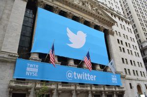 Twitter testa il bottone “Modifica” (ma devi abbonarti a Twitter Blue per usarlo)