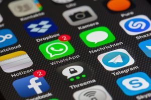 10 consigli per produrre contenuti social risparmiando tempo