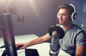 Generazione Twitch: cos’è e come i brand possono coinvolgerla e intercettarne il potere d’acquisto