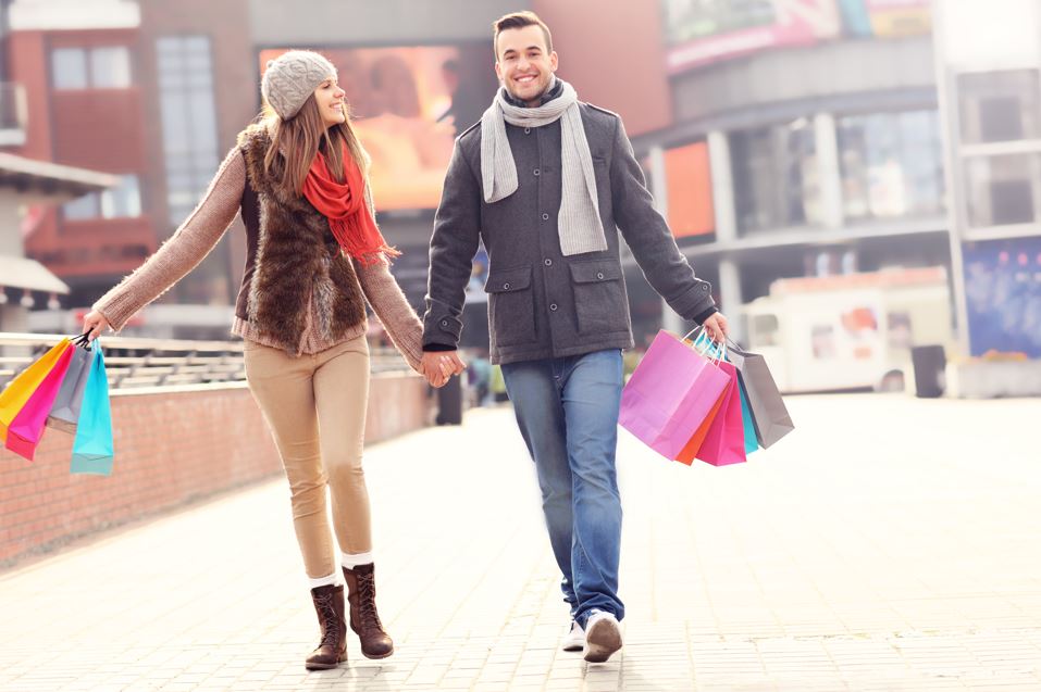 shopping natalizio coppia