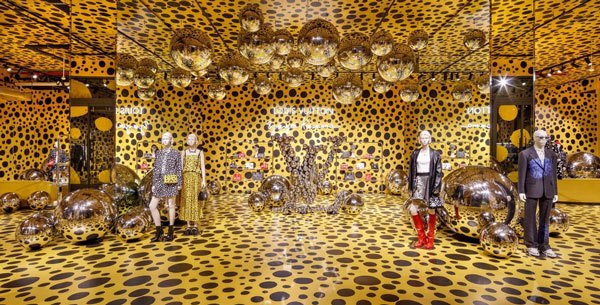 Louis Vuitton e la spettacolare collaborazione con Yayoi Kusama