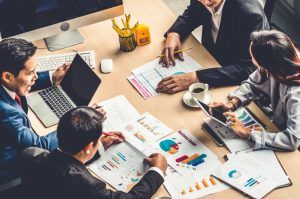 Le sfide per i marketer nel 2023: la ricerca di Salesforce su un campione di oltre 6.000 leader del settore