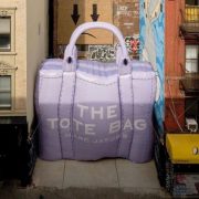 The tote bag Marc Jacobs - ninja marketing